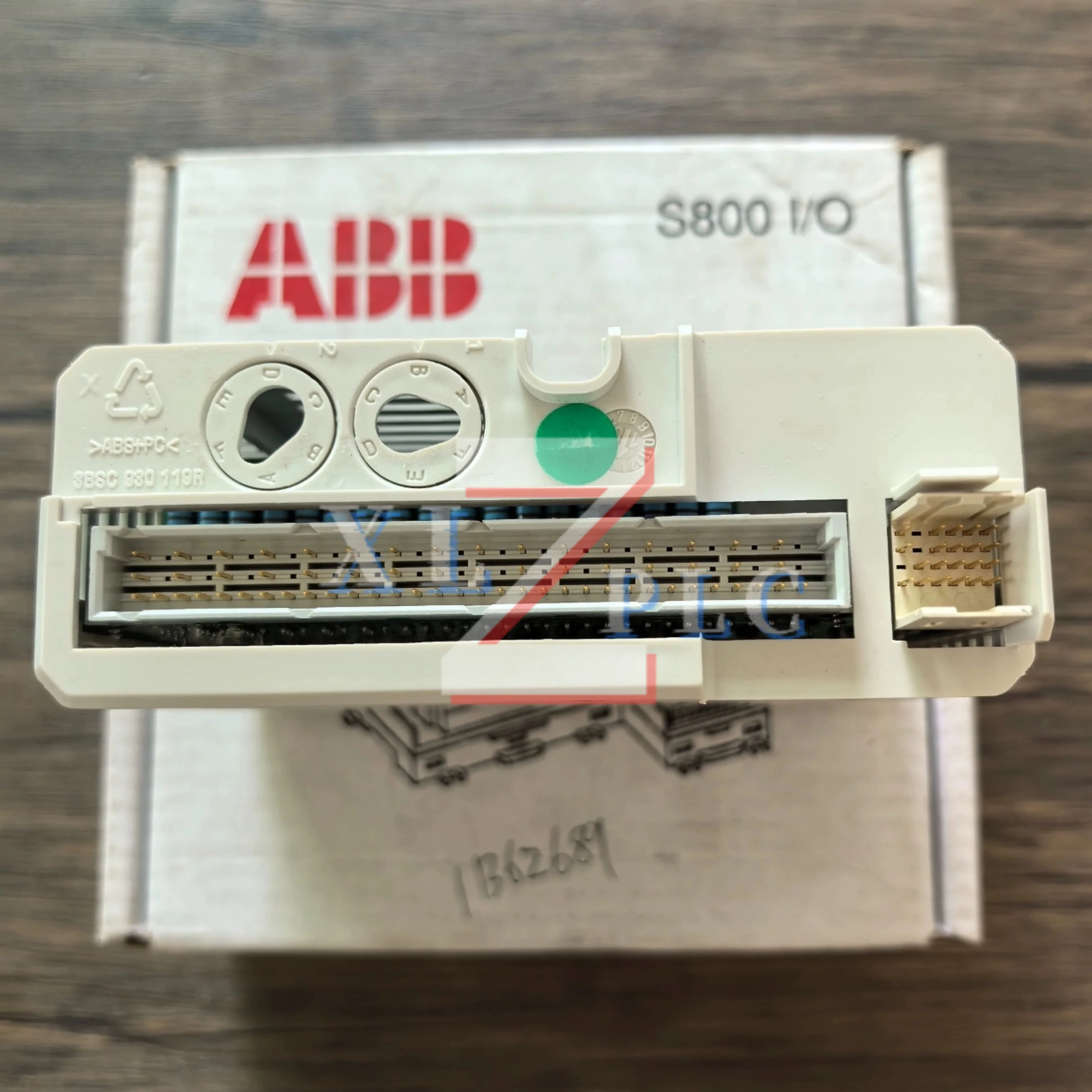 

100%NEW DI811 3BSE008552R1 DI814 3BUR001454R1 DI820 3BSE008512R1 DI821 3BSE008550R1 DI830 3BSE013210R1 PLC module