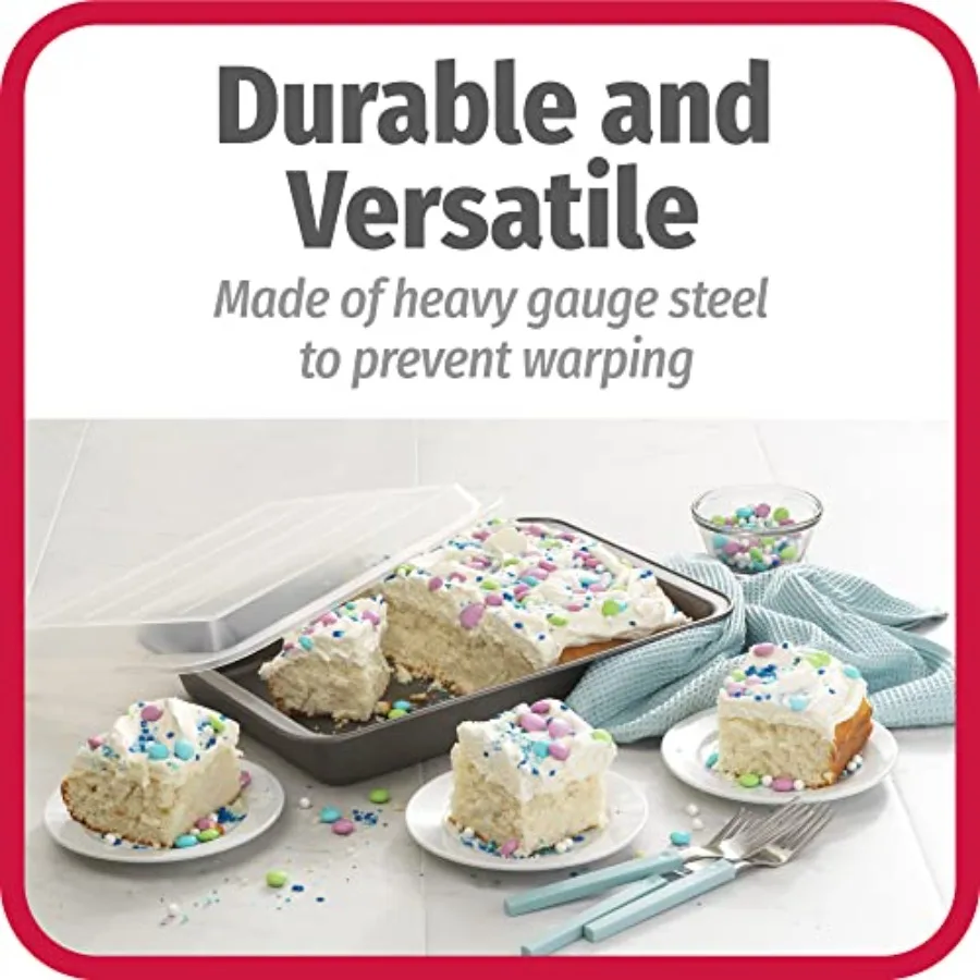 Set di 2 teglie per torte in acciaio antiaderente 13 x 9 con coperture per uso domestico in panetteria Durevole e facile da pulire Ideale per torte Marrone