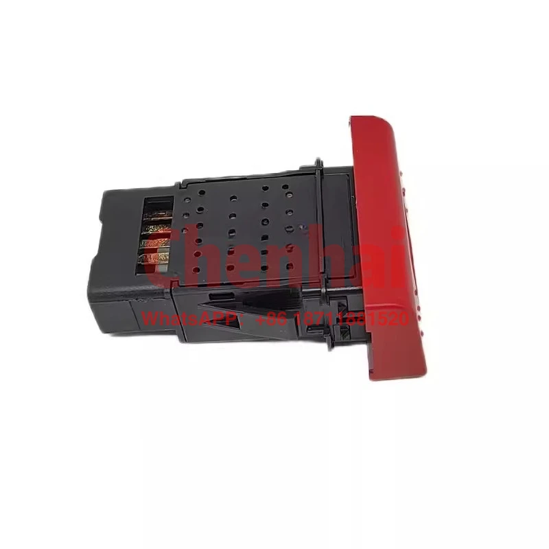 Applicable toIsuzu Qingling KV100 KV600 700P emergency light hazard light double flash switch original auto parts