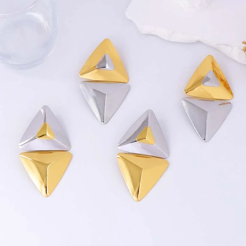 مبالغ فيها المعادن غير المتماثلة أقراط كبيرة للنساء جديد خمر الذهب اللون غير النظامية المرجان أقراط مجوهرات الحفلات هدايا #2