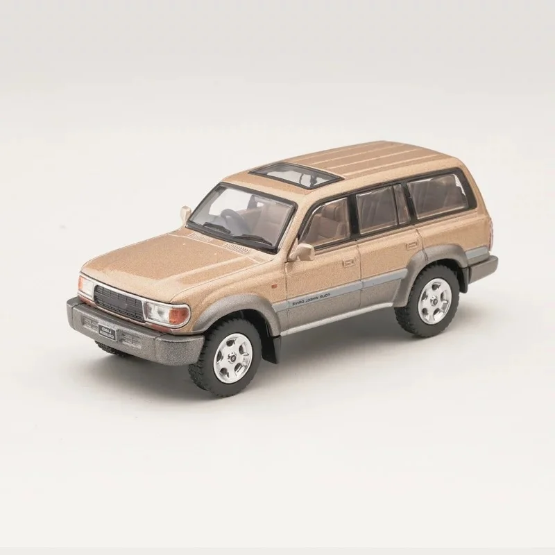 

MASDI 1/64 1994 Land Cruiser LC80 gold/Green alloy model - in stock