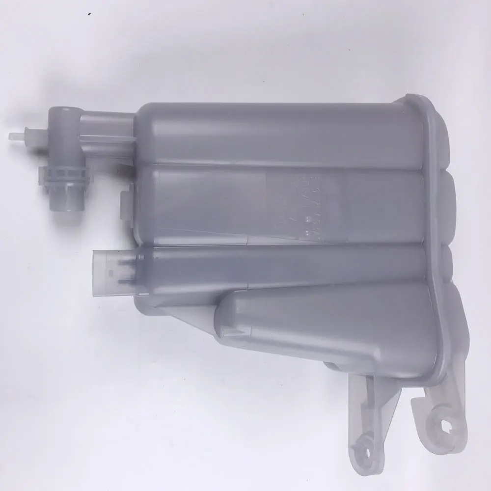 8K0121403AC 8K0121403D 8K0121403H 8K0121403Q 8K0121403T motor radiador refrigerante tanque de expansión adecuado para Audi Q5 A4 S4 A5 S5