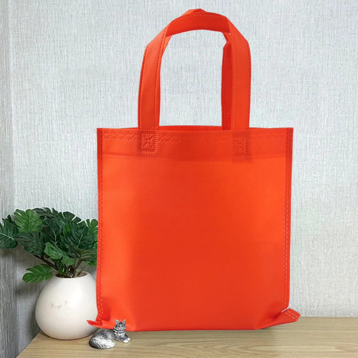 5pcs 25*25cm Pure Color Non-woven Fabric Shopping Bag Large Capacity Handbag Bag Waterproof Folding Eco-friendly Storage Bag