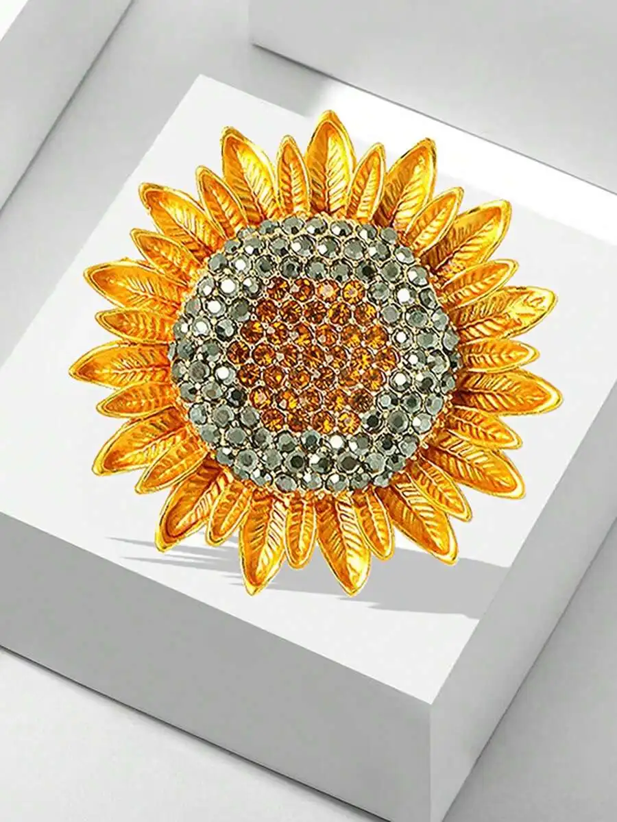 Full Crystal Sunflower Brooch for Valentine’s Day Mother’s Day Gift for Mom
