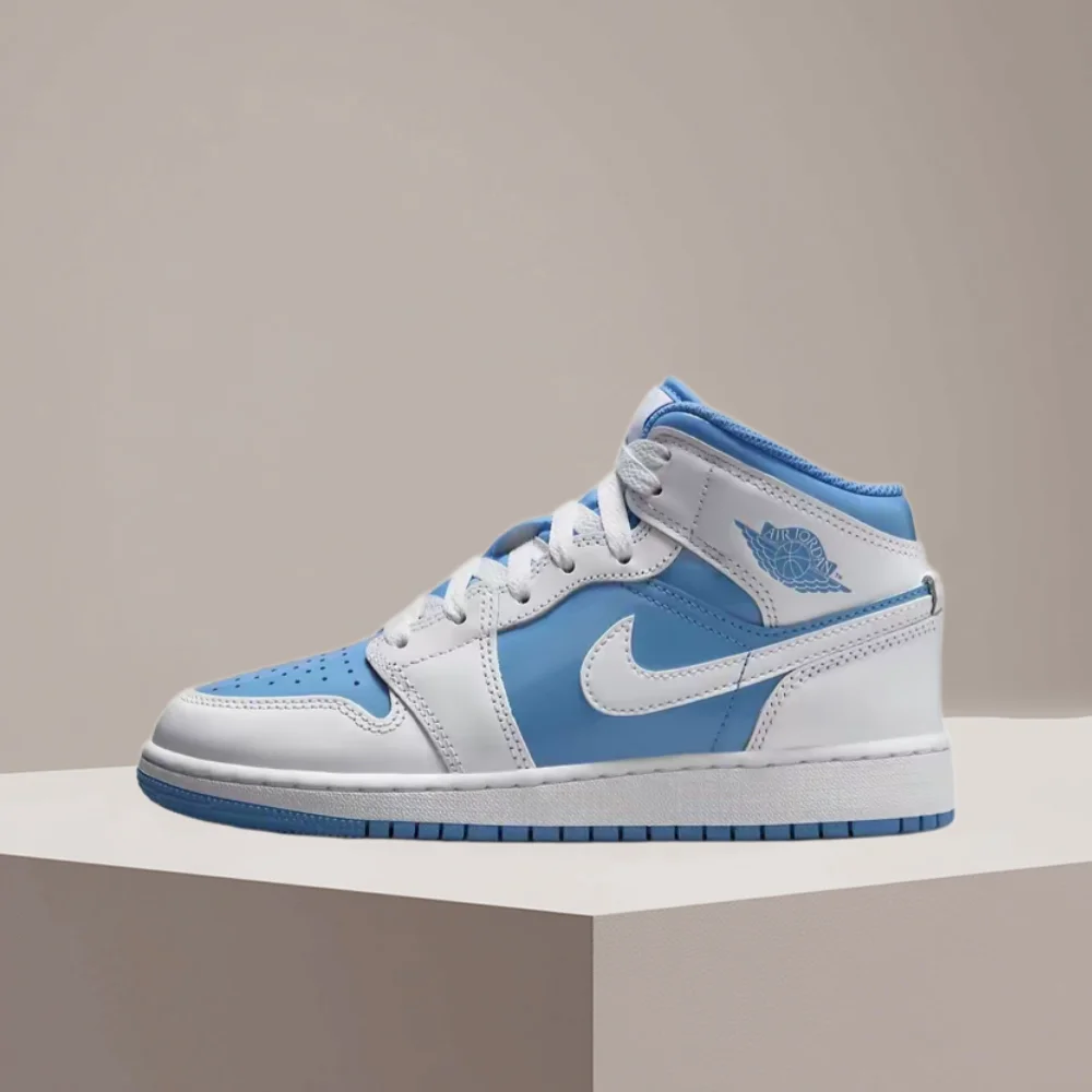 Zapatillas de baloncesto unisex Jordan Air Jordan 1 Mid SE GS – Blanco/Azul, de caña media, antideslizantes, versátiles y modernas FZ3933-114