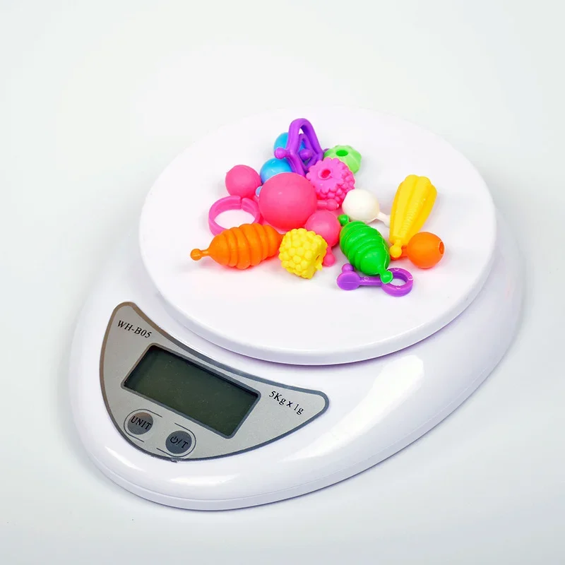 

Portable Digital Scale Electronic Scales for Kitchen, Postal & Food - 5kg/1g Measurement LED Display