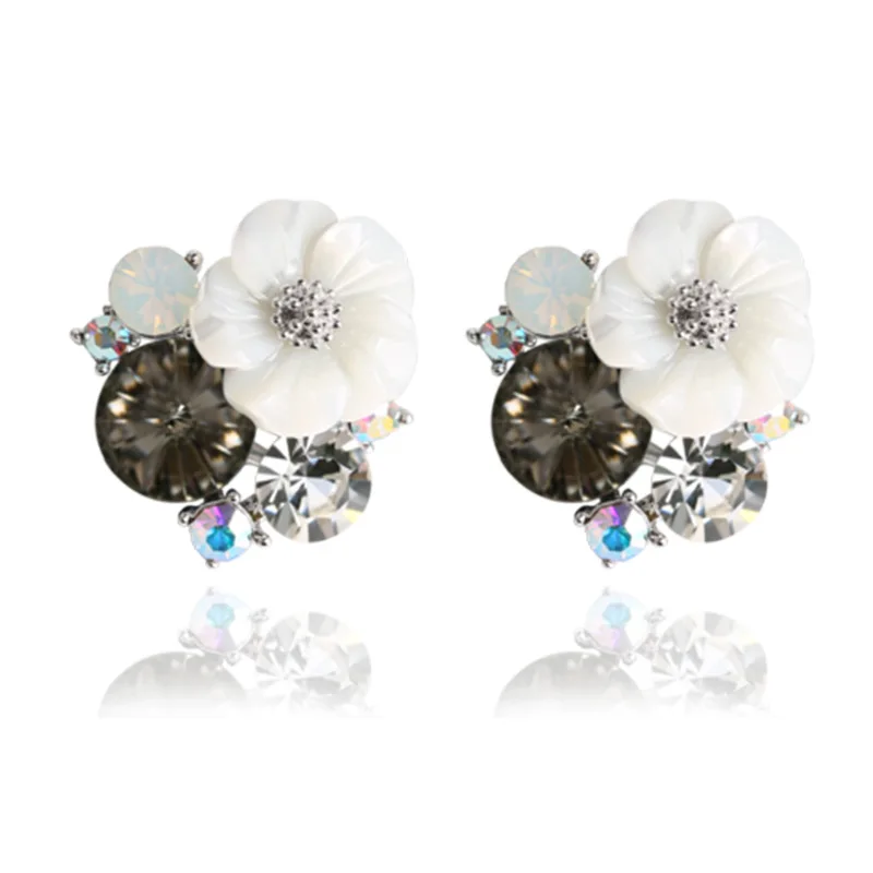

Women's ear studs, versatile flower ear studs without ear holes, personalized and fashionable ear studs