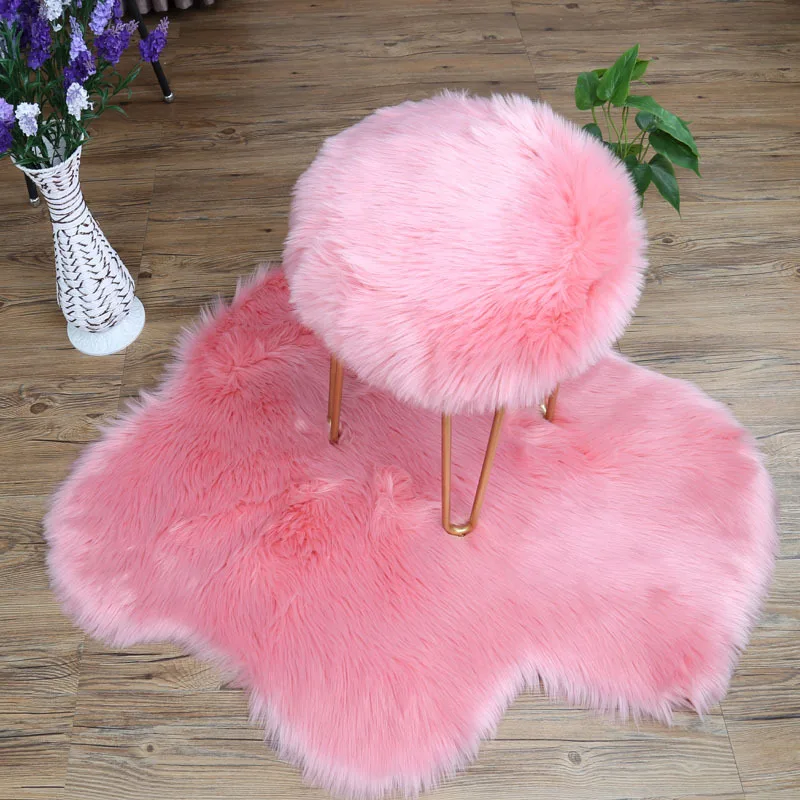 Plush Soft Fur Living Room Rug Solid Color Cloud Imitation Wool Floor Mat Long Hair Bedside Mat Sofa Cushion White Fur Carpet