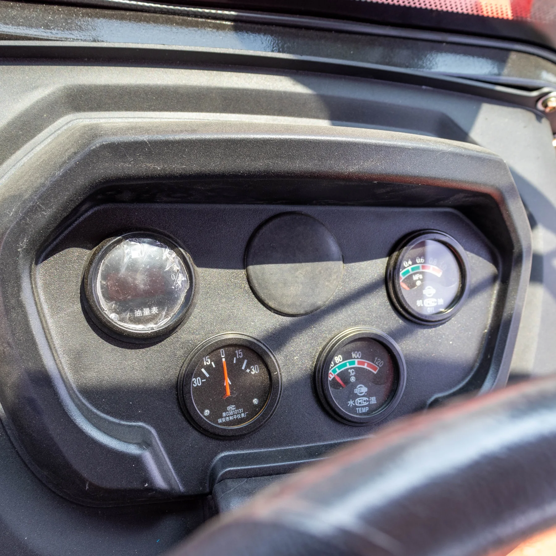 CE 4wd 4x4 25hp 30hp 35hp 50hp Mini Farm Tractors Farm Machinery Cheap Farm Tractor with Turf Tires