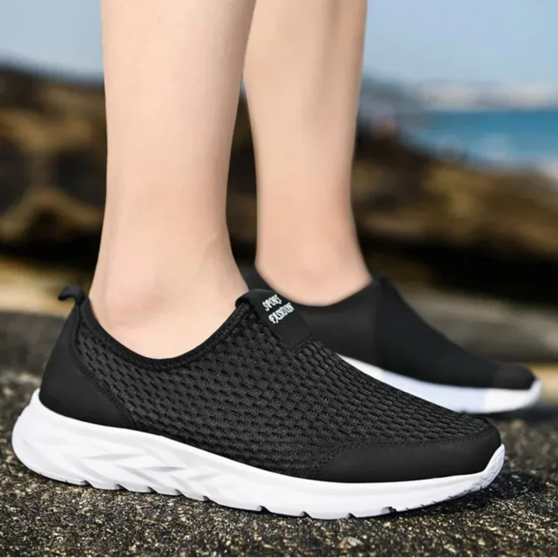 

2025 New Men's Shoes Breathable Casual Walking Sneakers For Men Outdoor Tennis Lightweight Sports Shoe Large Size Summer Fashion