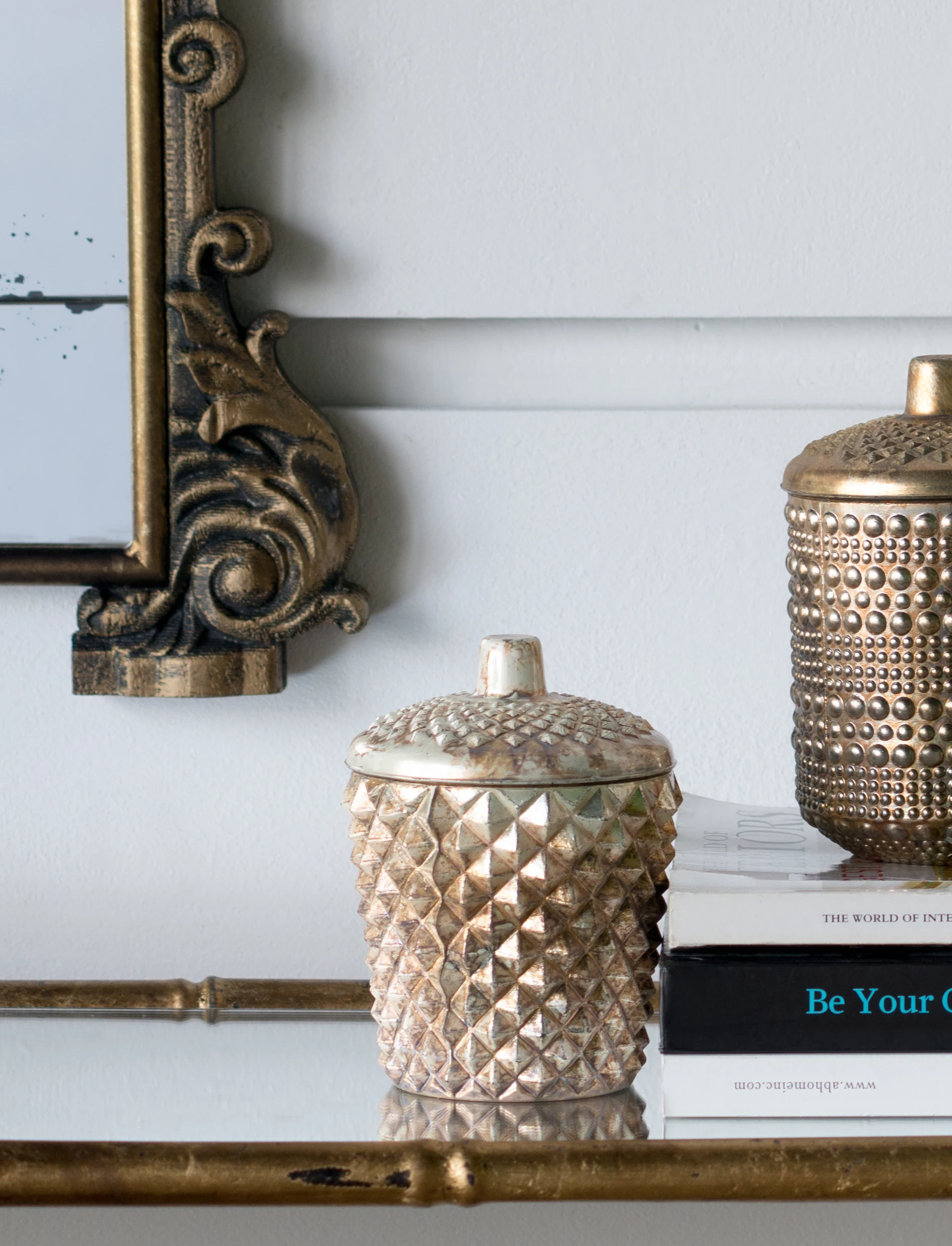 

Ароматическая свеча из соевого воска с текстурой алмаза, в винтажной стеклянной банке с крышкой, аромат Эрл Грей, время горения 50 часов, 315 г, подарок