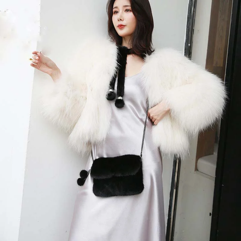 

High Quality Women's Diagonal Cross Bag 100% Mink Fur High-end Banquet Handbag Trend Fashion Shoulder Bag Charm Temperament Bag