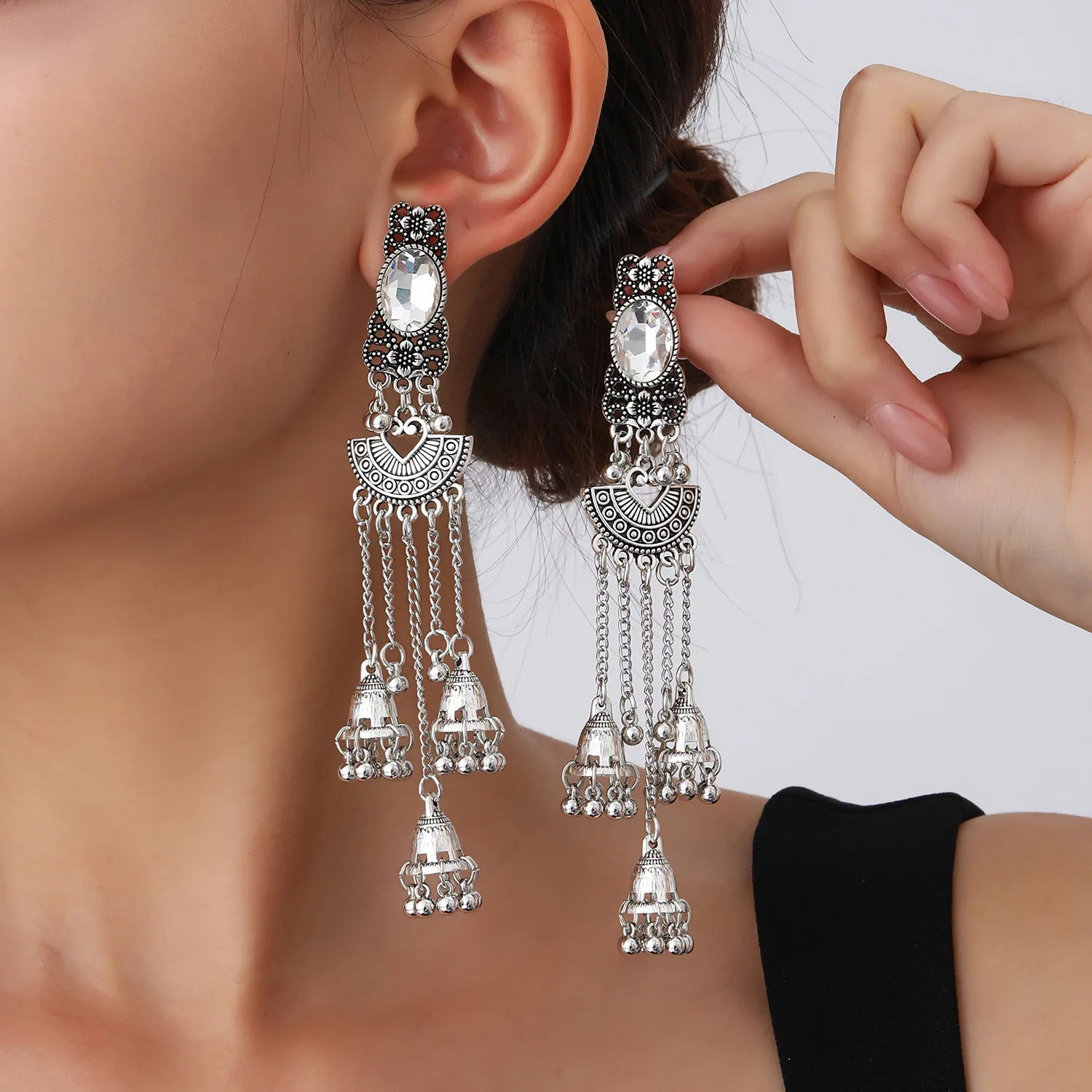 Ethnic Jhumka Long Drop Earrings For Women Vintage Fan Shaped Tassel Earrings Bohemian Gypsy Jhumki Indian Statement Jewelry
