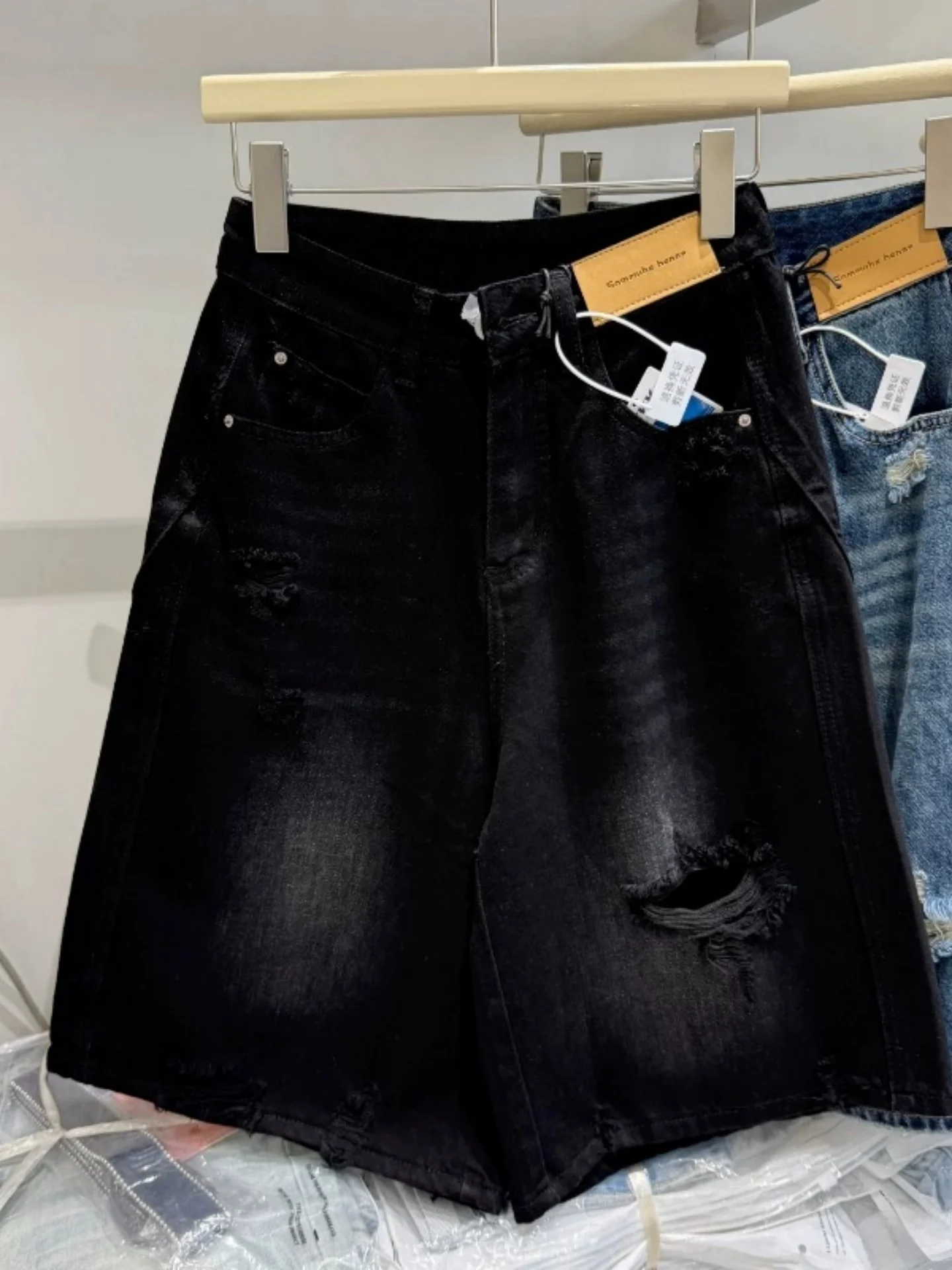 Summer 2026 High Waist Wide Leg Denim Jeans Women's Street Style Hole Punching Straight Cut Five-Point Pants Casual Cotton