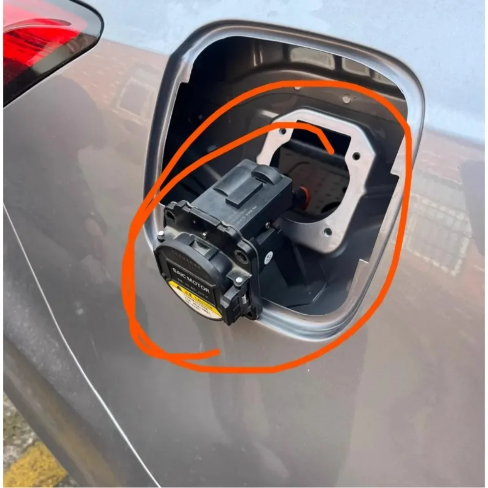 for Roewe EI6I6 RX8 for MG 6 EMG6 Charging Port Motor Refuelling Port Motor Fuel Tank Cover