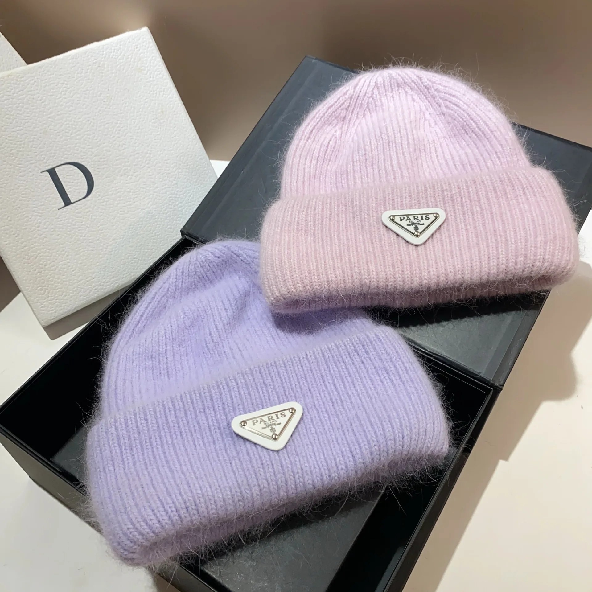 

2025 New Women's French Style Winter Beanie Triangle Design Rabbit Wool Blend Ear Flap Cold Weather Cap, Foldover Brim Knit Hat​