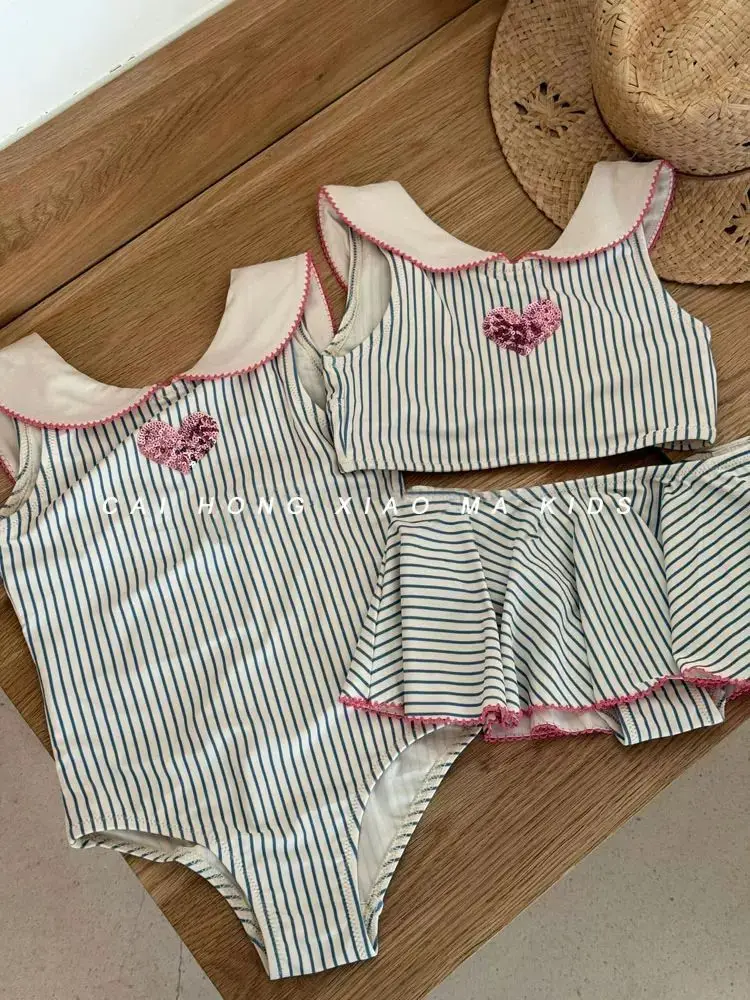 Girls Swimwear 2026 Summer New Style Little Girls Striped Sweet and Cute Fashionable One-piece Swimsuit