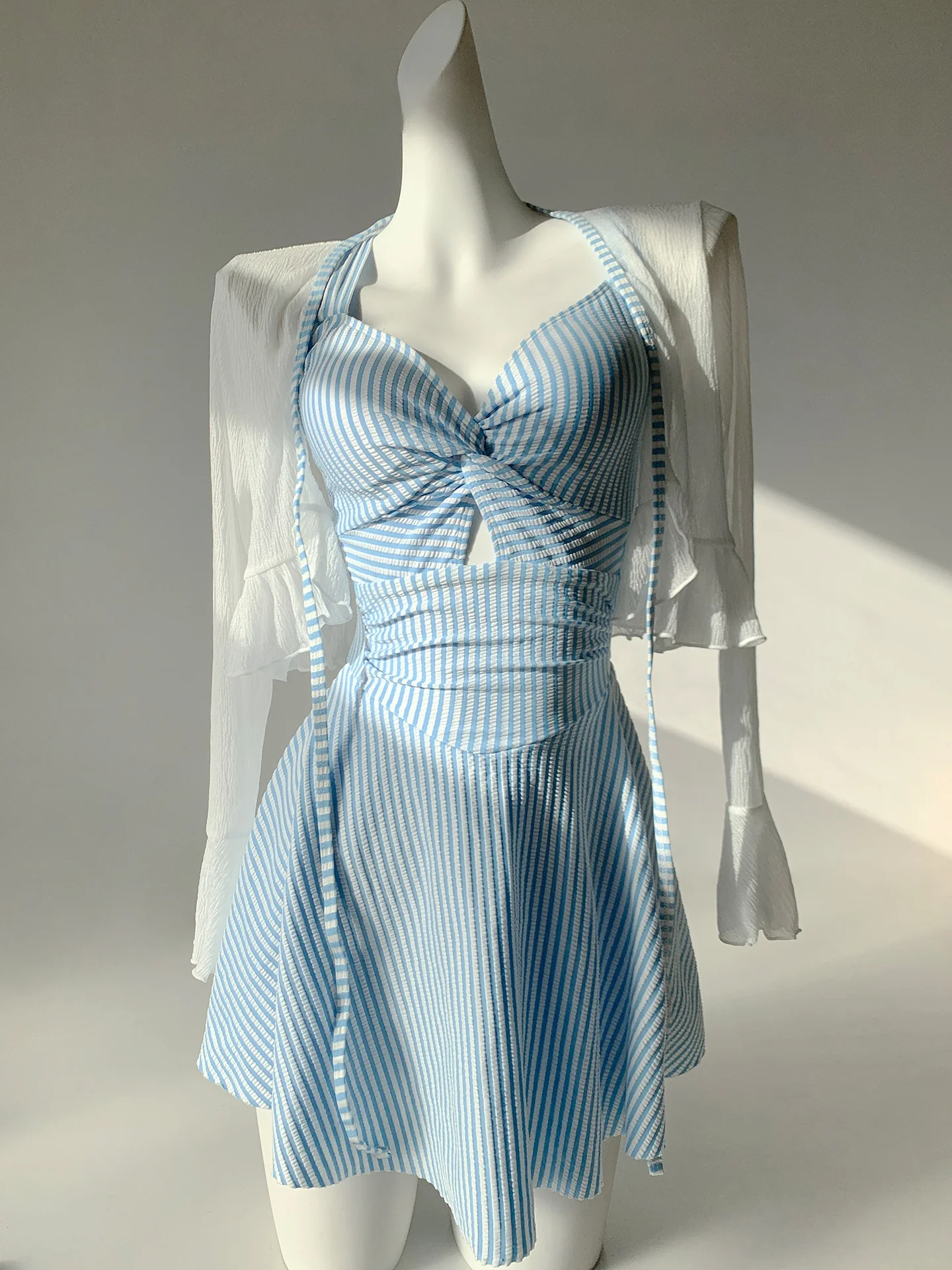 

Синий купальник-монокини в полоску для женщин, модель Vaion, для горячих источников, с эффектом похудения, с юбкой, новая коллекция 2026 года