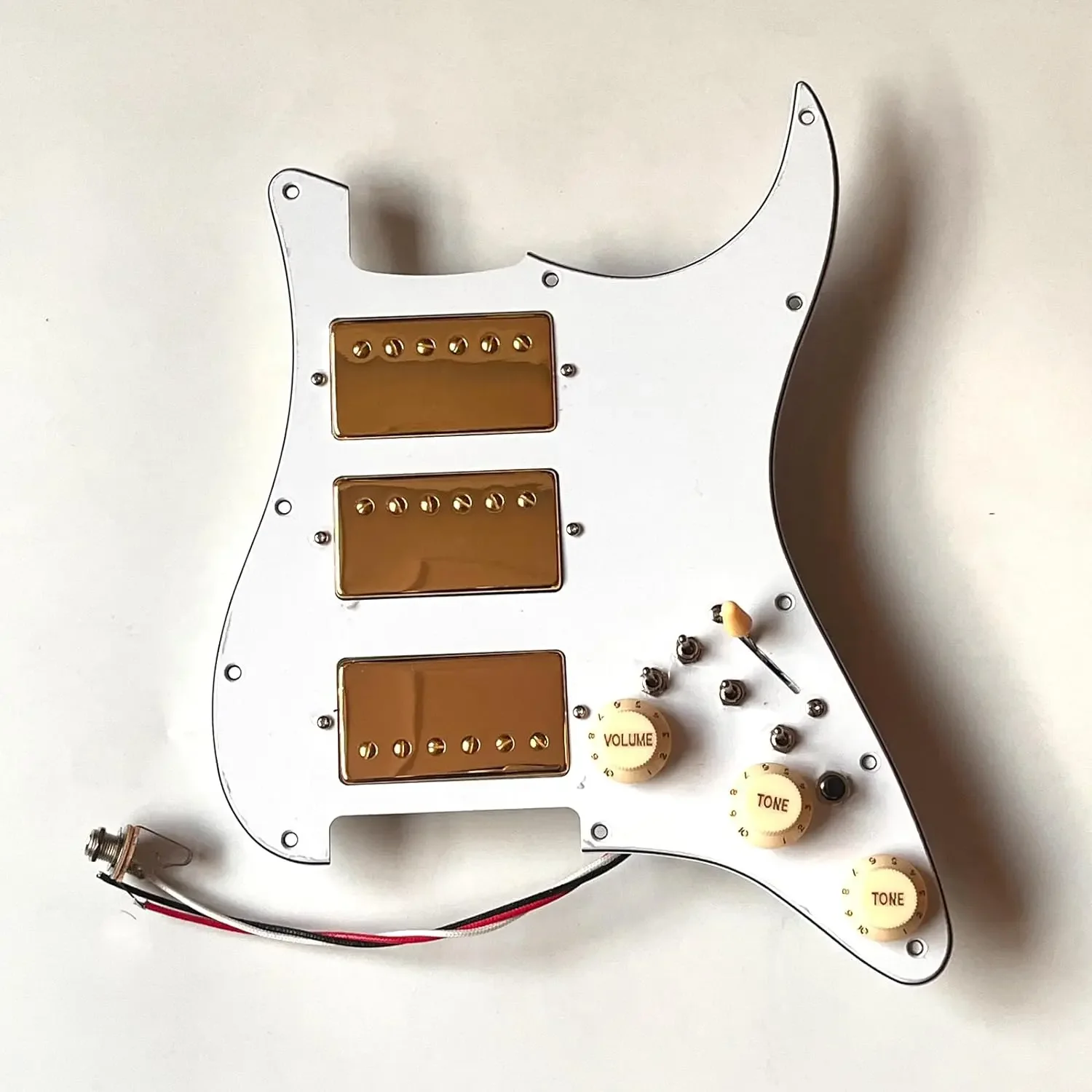 HHH Prewired Pickguard Alnico 5 Humbucker Gold Pickups Coil Splitting Multi Switch For ST Guitar Parts