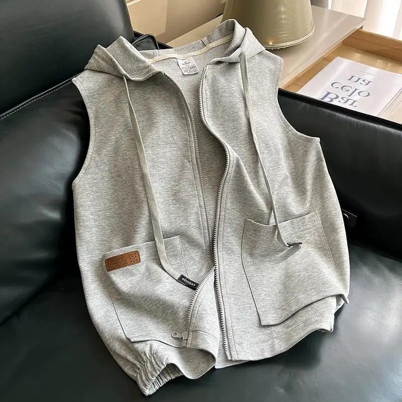 Sleeveless T-shirt, Cardigan, Zippered Hooded Women's Summer Work Clothes, Three-Dimensional Pocket Design, and Camisole Vest