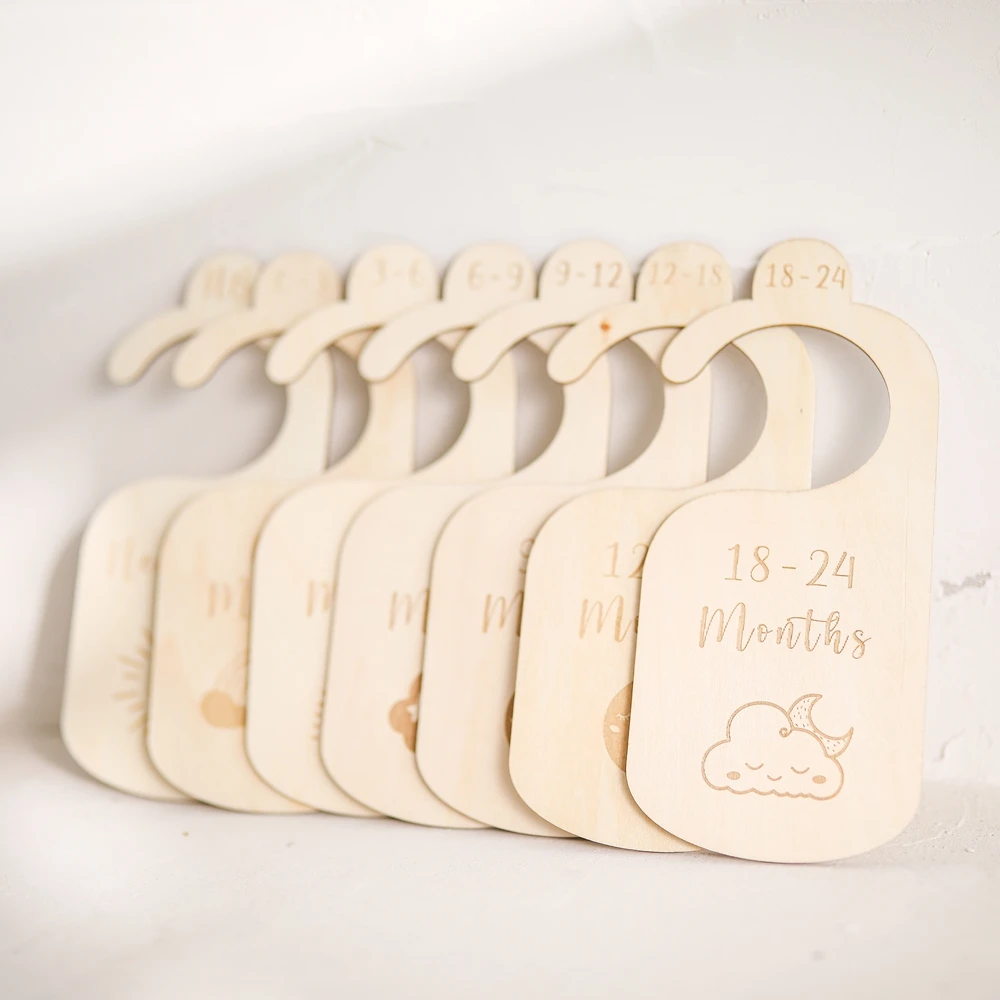 

Baby Closet Dividers Wooden 0 to 24 Months Cards Wardrobe Organizers by Baby Age Clothes Storage Solutions Things Infant Gifts