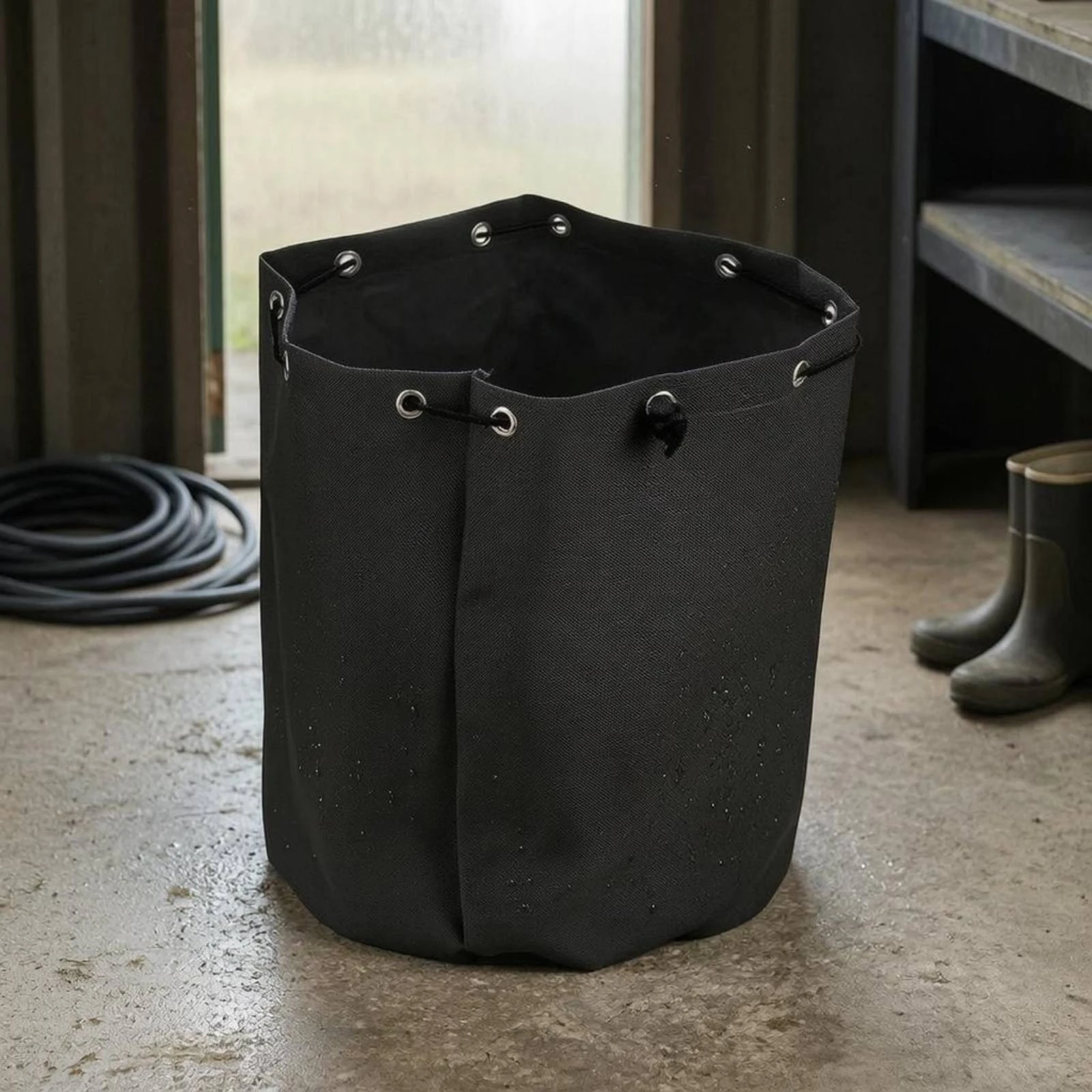 

Lawn Mower Engine Cover Cylindrical Trimmer Engine Cover Garden Tool Protection Open-Top Black