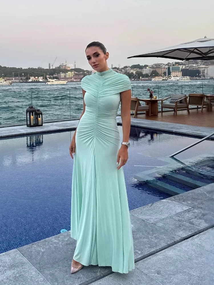 ชุดเดรสยาวทรงเข้ารูป คอเต่า จับจีบ แขนสั้น สำหรับผู้หญิง เหมาะสำหรับงานปาร์ตี้ งานพรอม หรืองานเลี้ยงต่างๆ ดีไซน์หรูหรา  คอลเลคชั่นใหม่ 2025