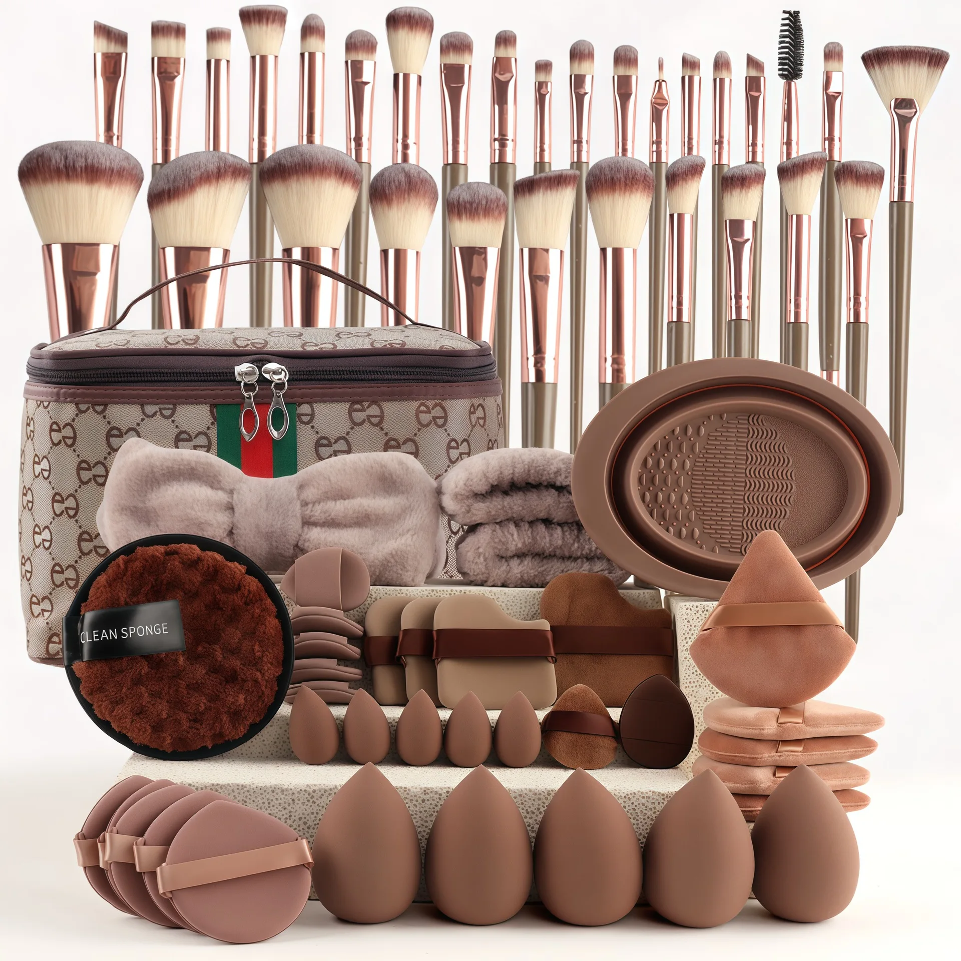 67-delige professionele make-upkit - 30 bruine penselen + sponzen voor foundation, contouren, oogschaduw en blenden
