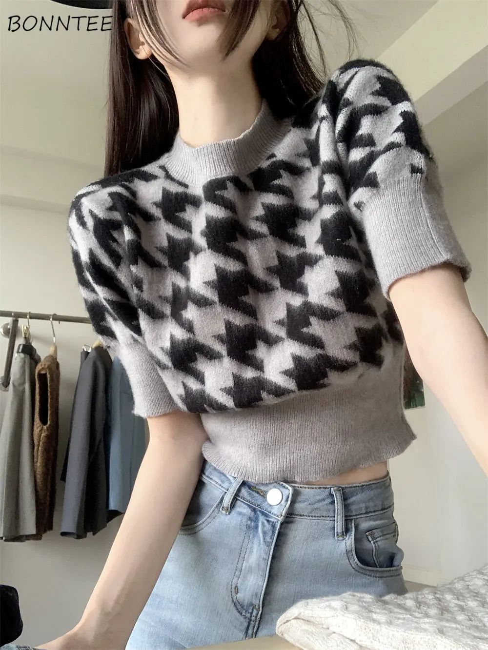 Summer T-Shirts Women Retro Knitted Chic Slim Puff Sleeve Ladies Crop Tops All-match Cozy Daily Ins Fashion Tees Vintage Gothic