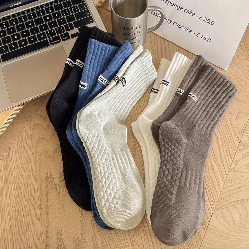 Dreamlikelin 5Pairs/lot Men's Autumn Winter Mid‑Calf Socks Sweat‑Absorbent Breathable Anti‑Slip Running Sports Socks
