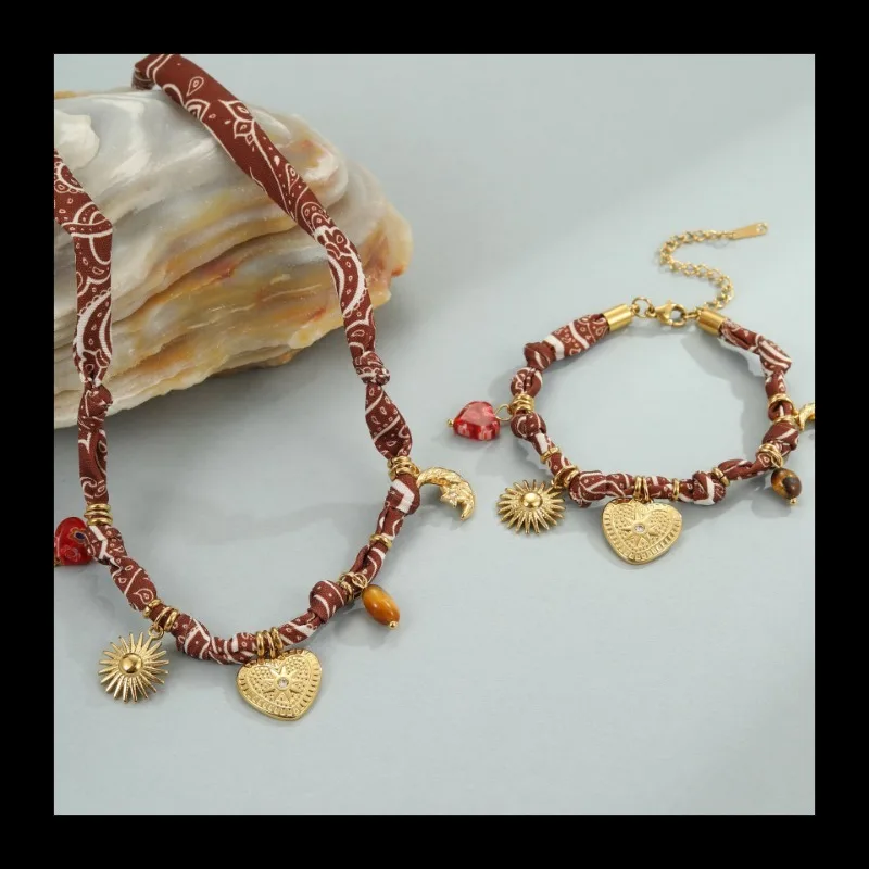 أزياء عطلة نمط الشريط الحب قلادة الفولاذ المقاوم للصدأ قلادة لا تتلاشى سوار تصميم المتخصصة #2