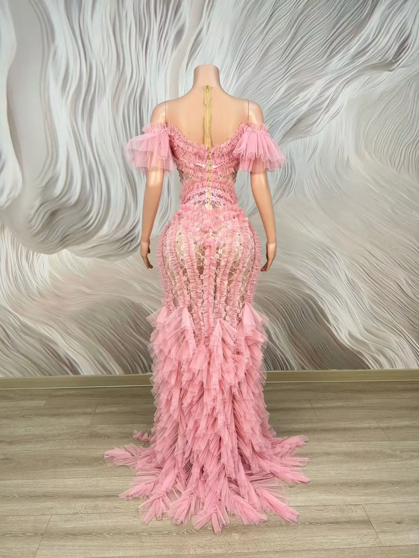 

Fenmo Sexy Women One Shoulder Evening Gown Pink Sequin Mesh Dress Birthday Princess Dress 15th Quinceanera Dress Prom Gowns