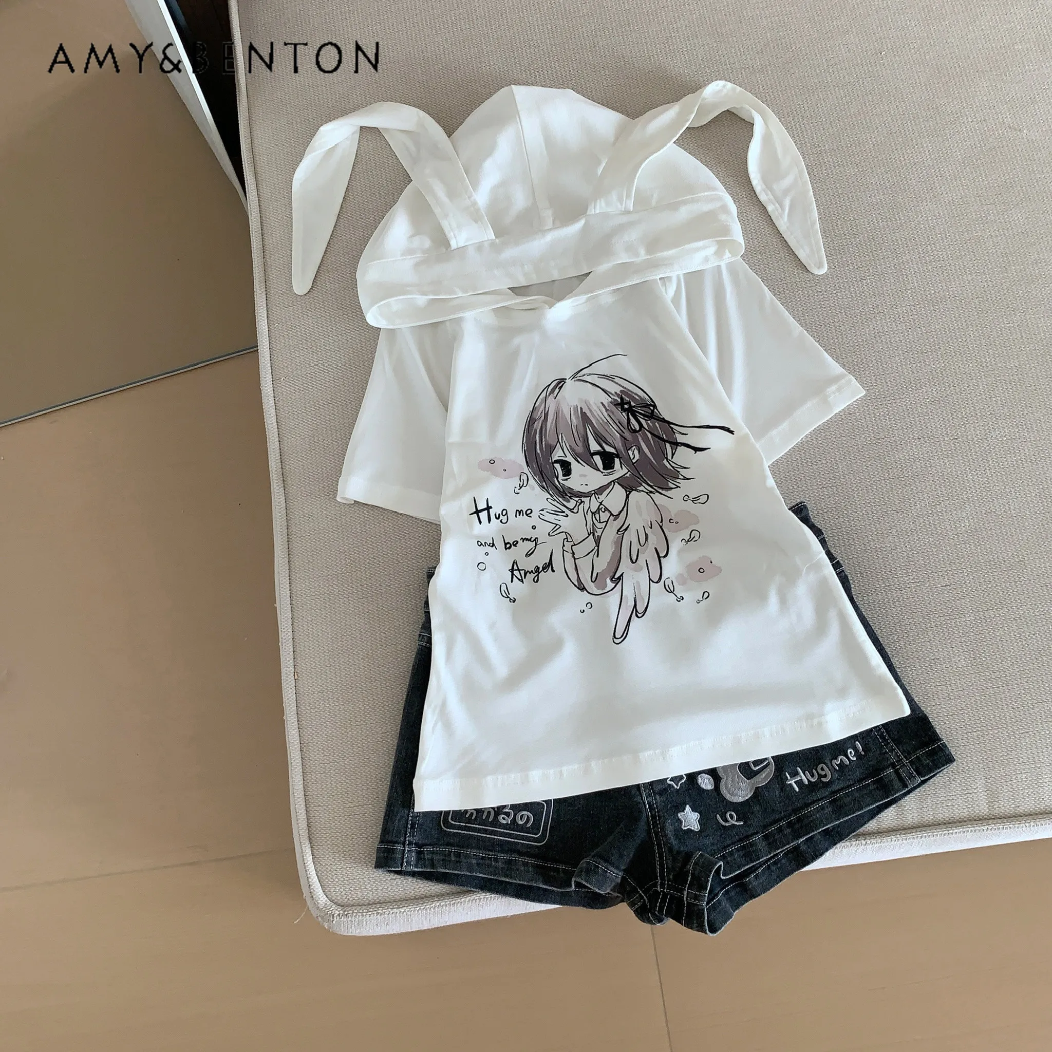 

2026 Summer New Japanese Style Cute Girl Cartoon Letter Print Short Sleeve Bunny Ear Hooded Sweatshirt for Teen Girls