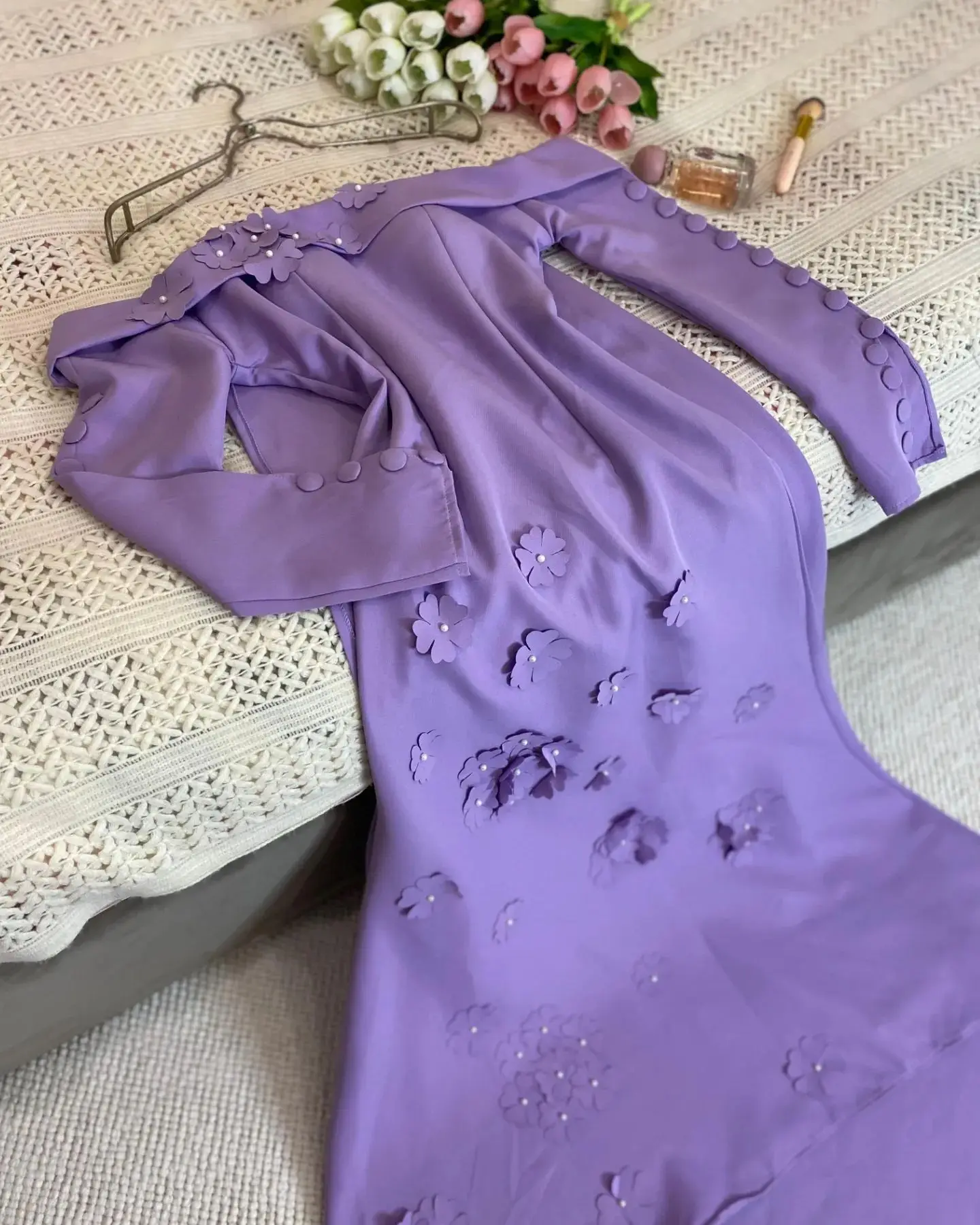 Luxury Purple Party Gown Boat Neck Long Sleeves Prom Dresses 3D-Flowers Button Evening Gown Dubai For Women فستان حفلات الزفاف