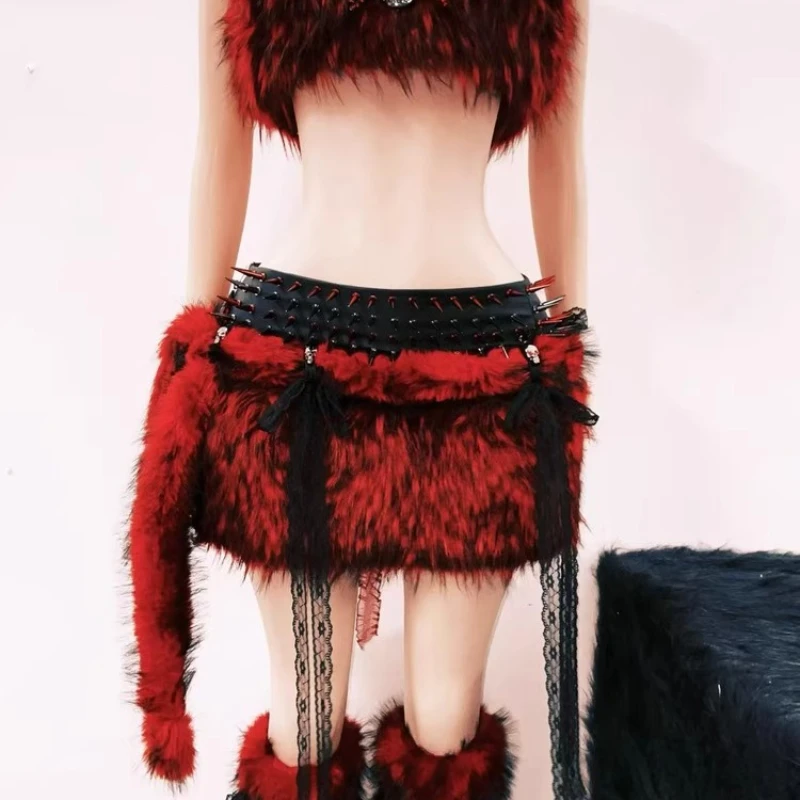 Original Design Red Furry Sweet Cool Short Women's Vest Gothic Style Music Festival Performance Rivet Y2K Sexy Skirt Set Ladies