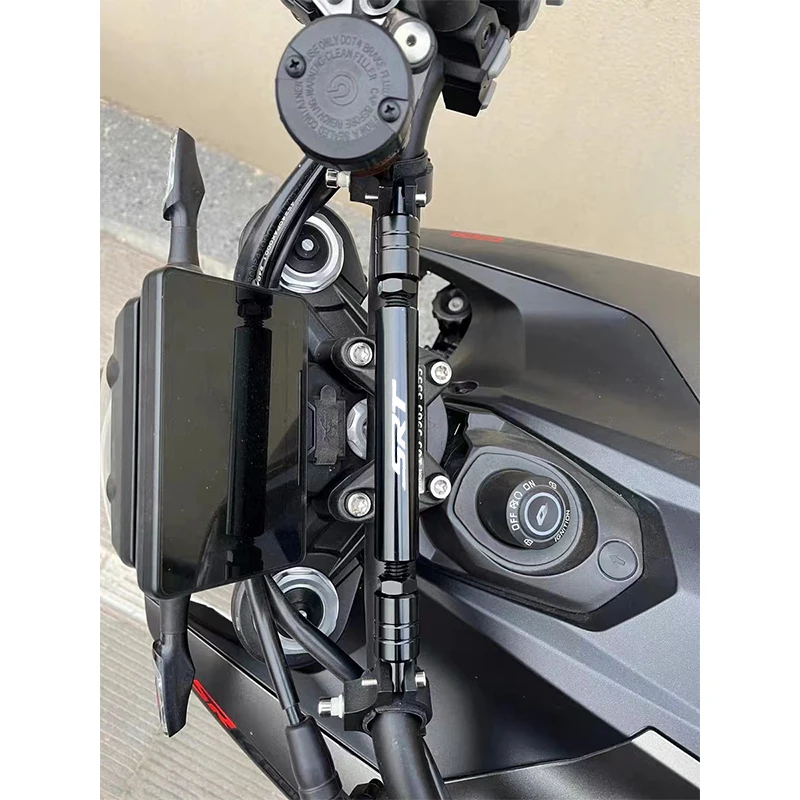 ل QJMOTO QJMOTOR SRT800 SRT 800 2024 2025 قطع الغيار للدرجة النارية شريط التوازن المقود العارضة حامل هاتف الملحقات