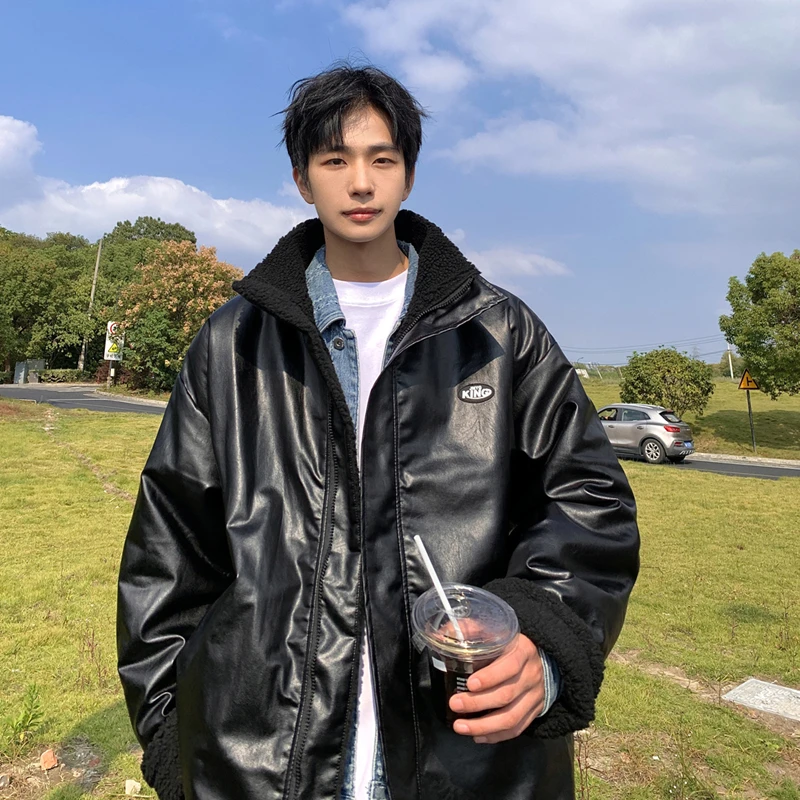 

Двусторонняя утепленная куртка из искусственной кожи с воротником из овечьей шерсти для мужчин, зимняя новинка в корейском стиле CleanFit