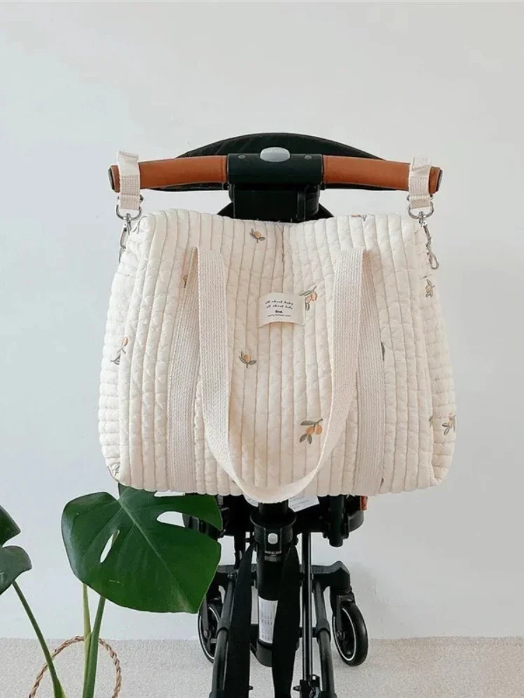 Korea Style Newborn Baby Care Diaper Bag Mummy Shoulder Bag Embroidery Quilted Stroller Diaper Storage Organizer Large Handbags