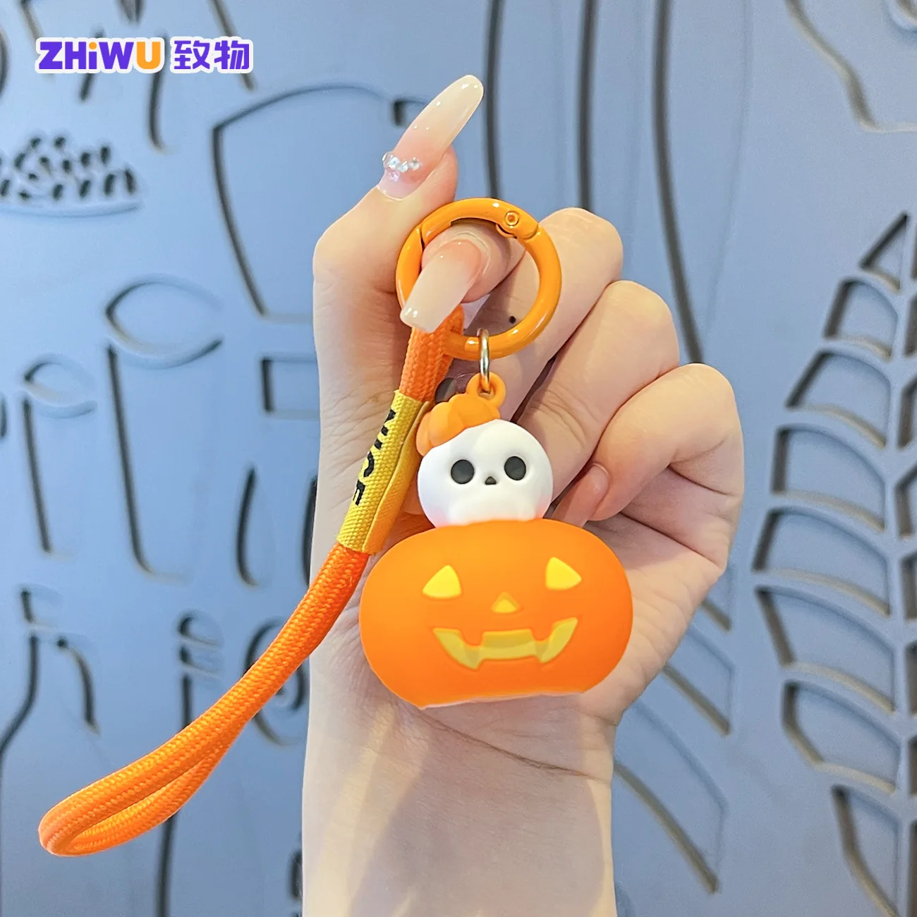 Creative Glowing Pumpkin Lamp Key Chain Unique Ghost Skull Halloween Pumpkin Lantern Keyring Women Men Car Bag Pendant Keyholder