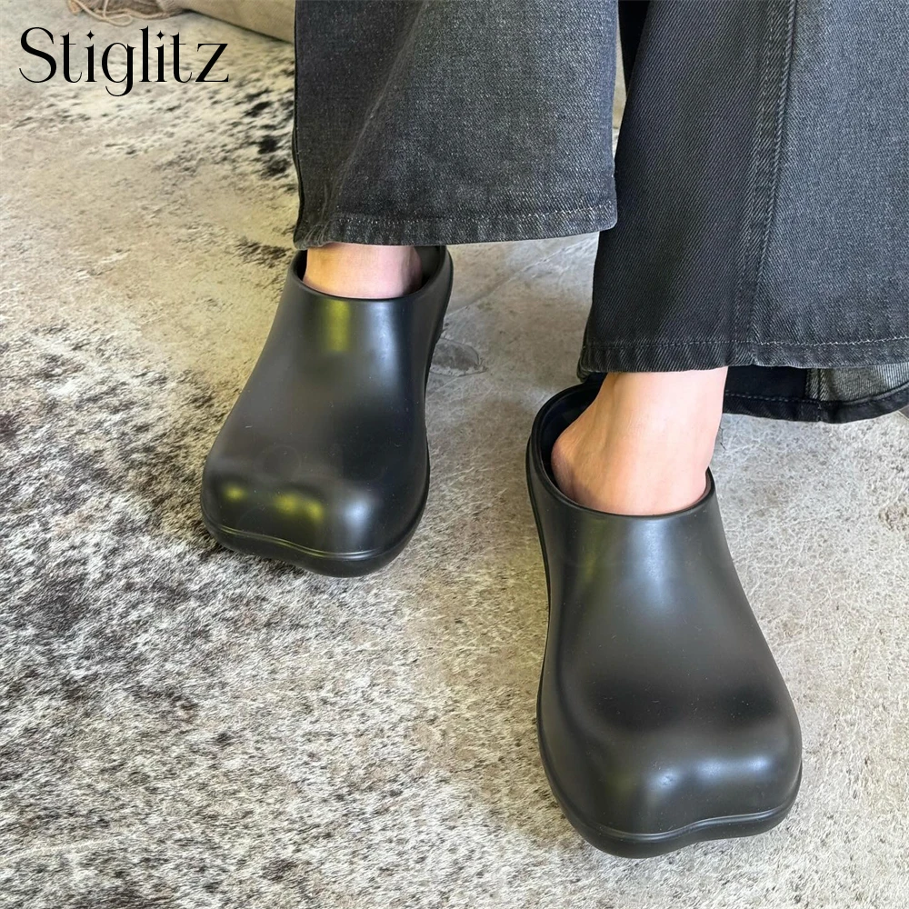 Novelty Toe Rubber Clogs Cylindrical Heel Slip-On Slippers Designer Style Comfortable Mules Daily Footwear Concise Luxury Clogs