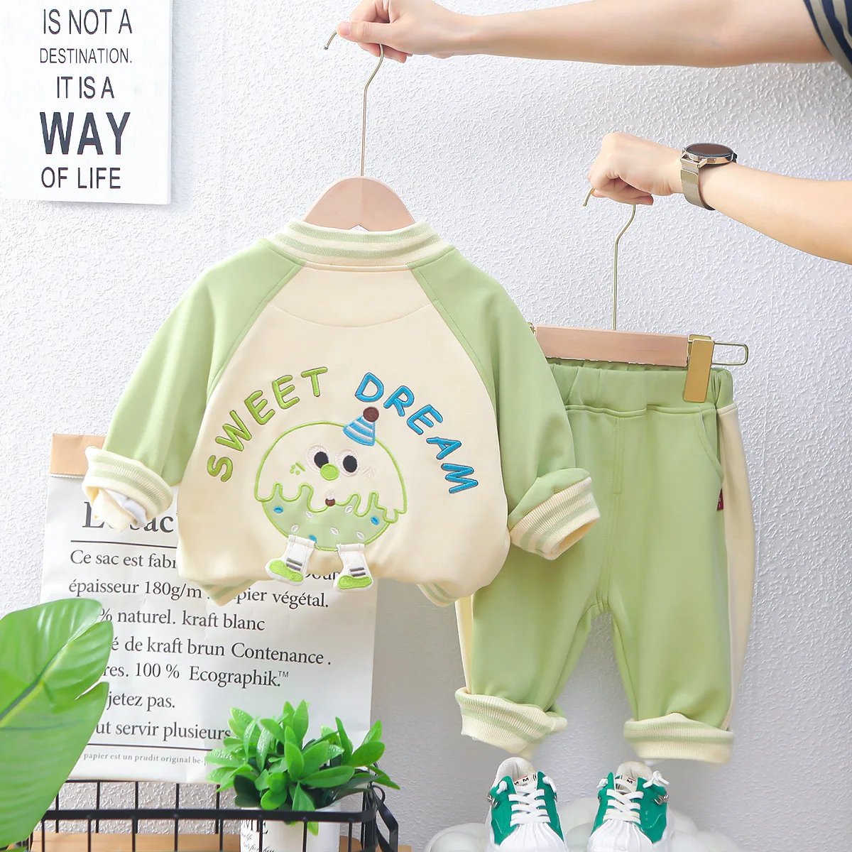 Autumn Kid Girl 3PCS Baseball Set Color Blocked Cartoon Embroidery Coat Cotton Shirts Loose Pants Suit Toddler Girl Outfit