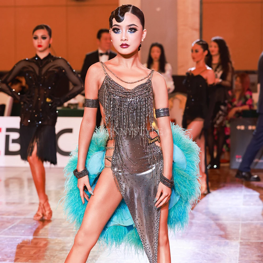 

Vennystyle Latin Dance Dress Custom Rhinestone Beaded Feather Design Professional Competition Performance Runway Costum costumes