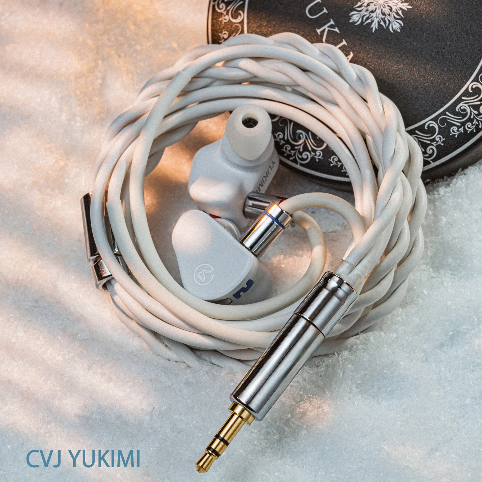 Angelears x Cvj YUKIMI New Generation 10mm Dynamic Driver IEMs Hi-Fi I n-ear Earphone with High-Spec Silver Plated 2-in-1 Cable