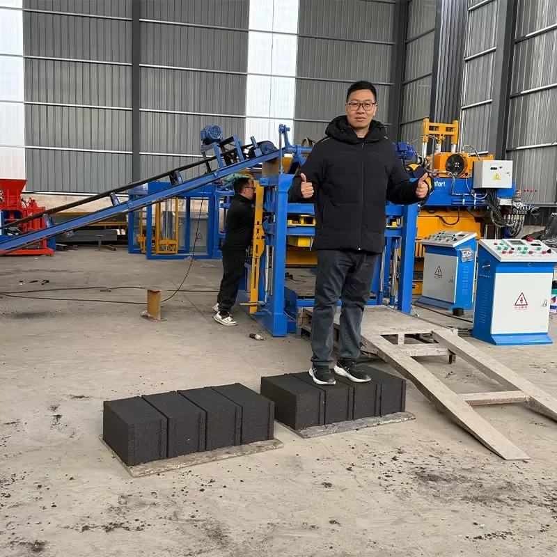Semi Automatic Hollow Block Machine QTJ4-28 for Small Brick Factory Concrete Making Business