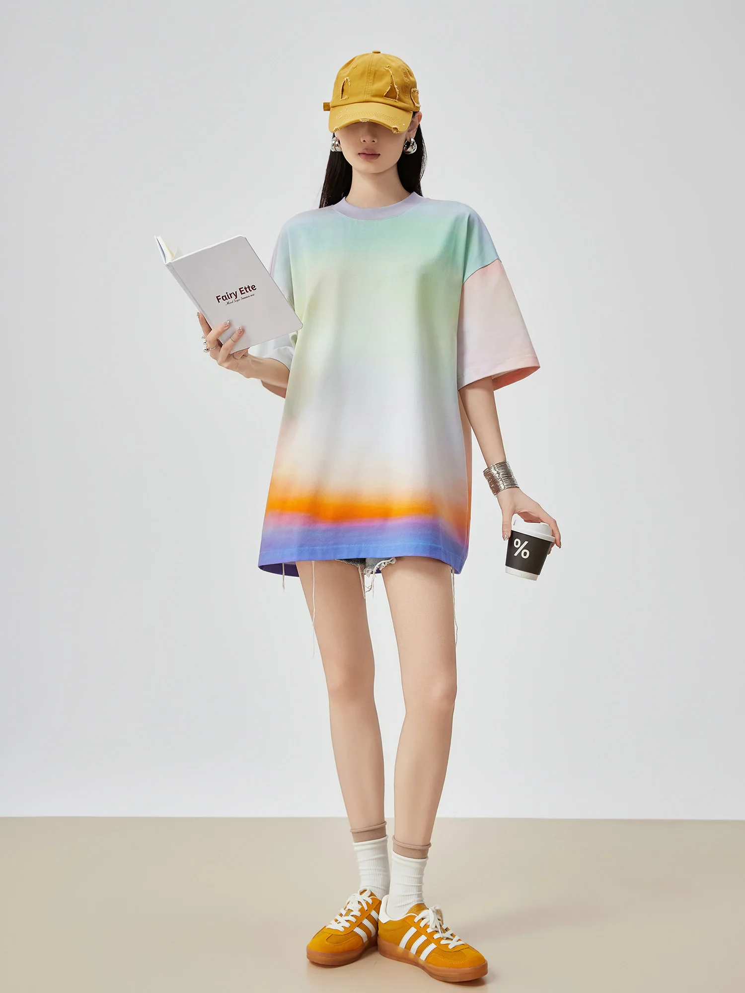 

Thai Sle Dyeing ort Sve T-irt Women's Loose Faionable Top Breathable Polyester Summer New Arrival 2025