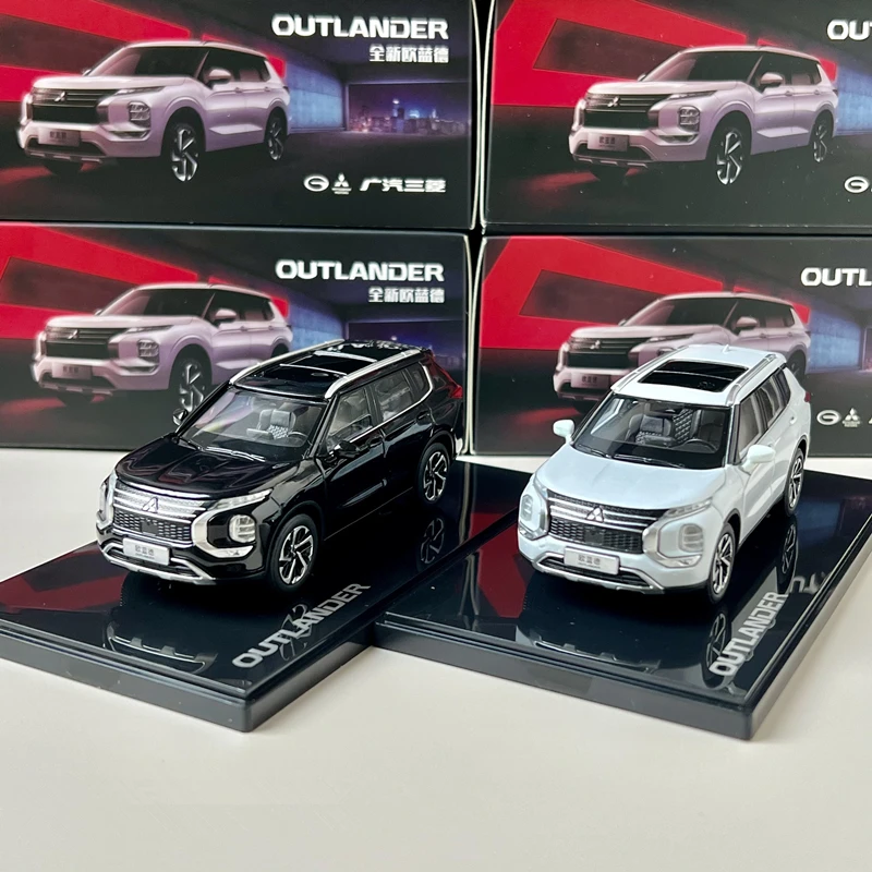 1/43 Mitsubishis Outlander SUV Alloy Car Model Diecast Metal Off-road Vehicle Car Model Simulation Miniature Scale Kids Toy Gift