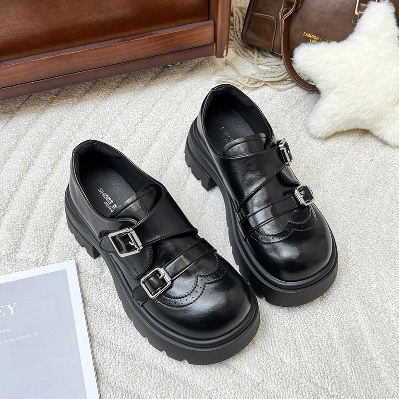 

2026 Spring New Fashion Metal Buckle Design Women's High Heels Thick-Soled Comfortable Loafers Retro Solid Color Casual Shoes