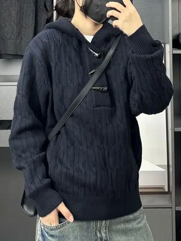 

Мужской вязаный свитер в стиле ретро с капюшоном, спиральным узором, приталенный, повседневный, с длинными рукавами, на пуговицах, удобный, дышащий