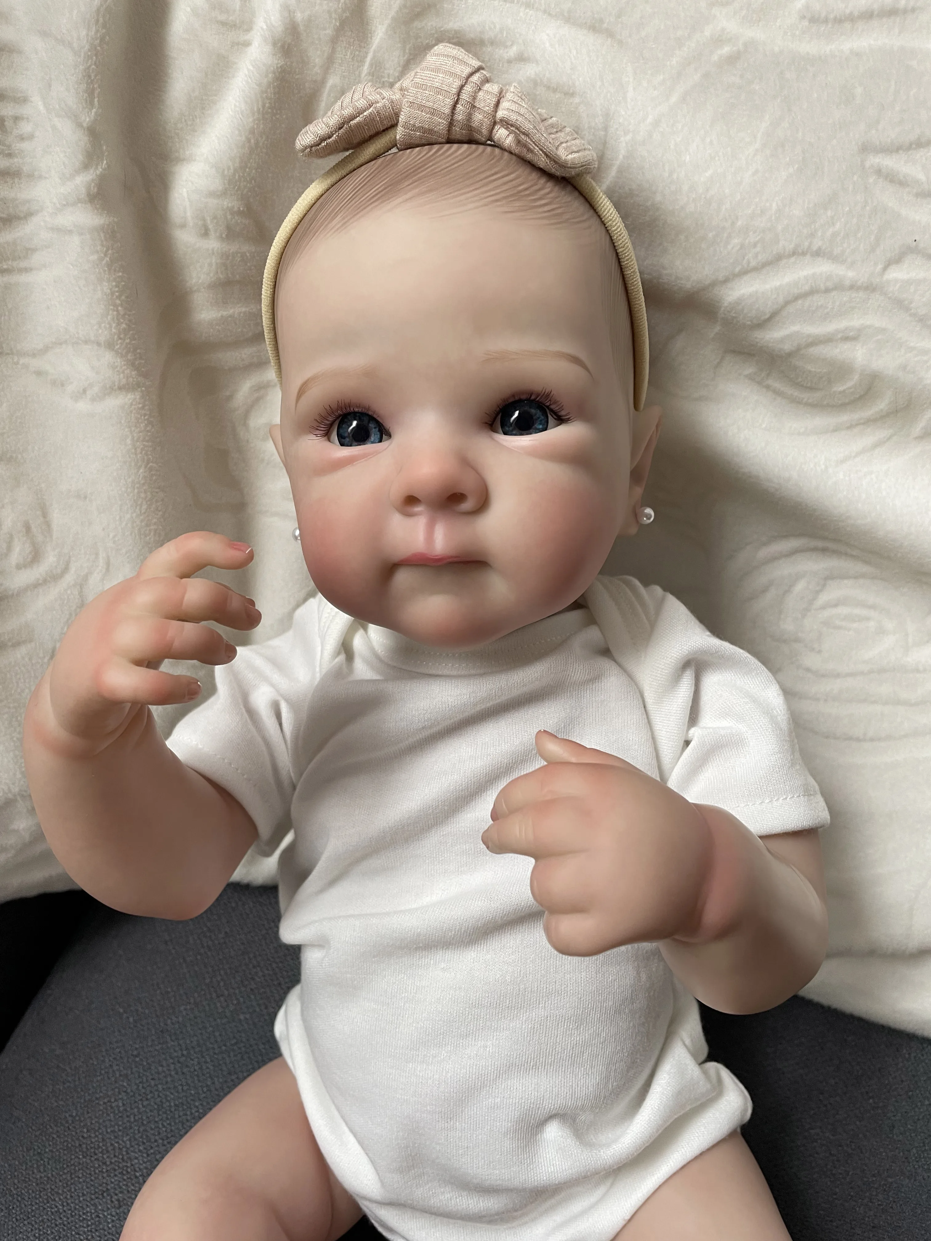 

19-дюймовая реалистичная кукла Reborn всего тела для новорожденных, приятная детская многослойная живопись, 3D кожа с ручным рисунком волос