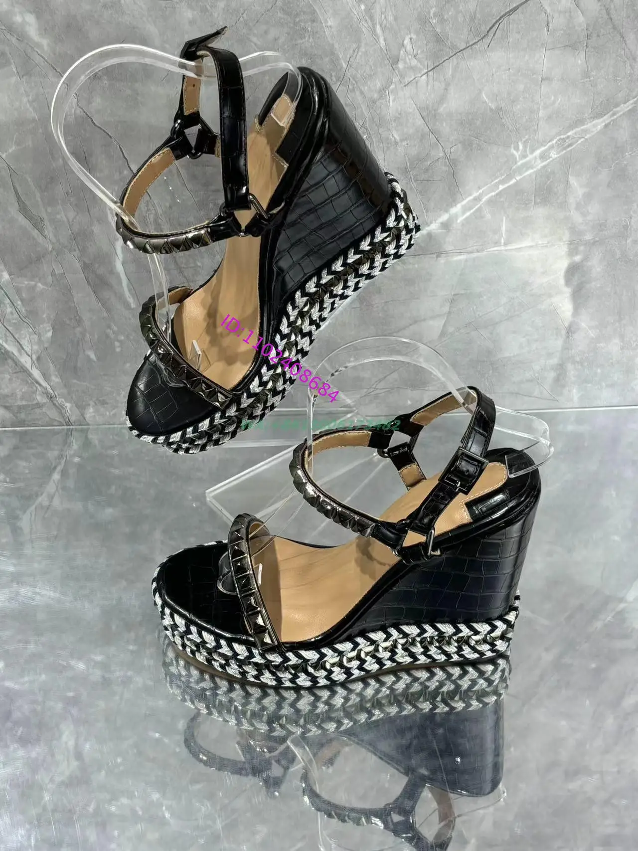 Design Damen Sommer Offene Spitze Schwarz Leder Hohe Plattform Keil Sandale Nieten Schnalle Slingback Wegde Heel Plateau Sandale Größe 42